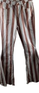 Saint & Hearts Buckle Extreme Flare Jeans Size Medium